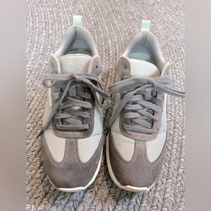 Vionic women’s shoes. Size 8.5, breilyn style, gray lace up sneakers. Beautiful